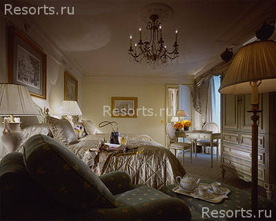 Hotel Four Seasons George V 24